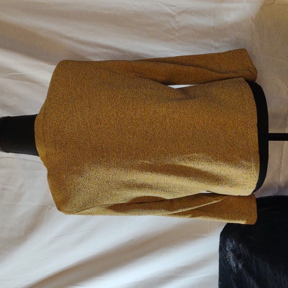Vintage 80's Gold/Black Zip-Up Wool Blend Cardigan by St. John -Size 8 - Picture 7 of 14
